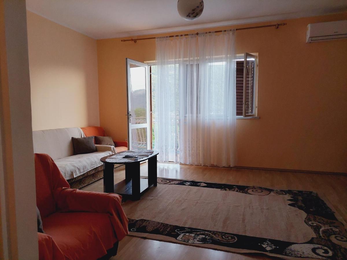 Apartman Stipe Grebastica Bagian luar foto